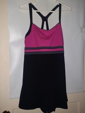 Womens size 18 Speedo swim dress pink black